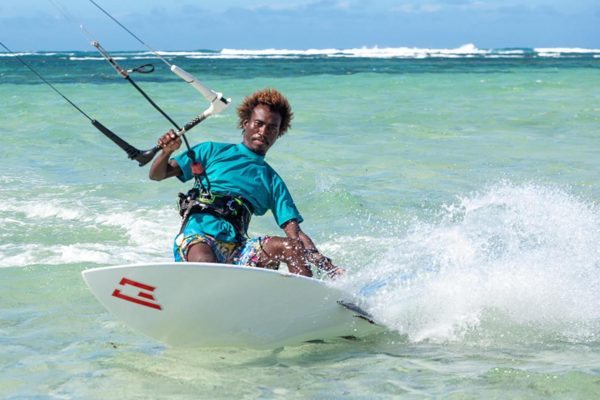 Antsiranana Ocean Lodge Kite & Windsurf מראה חיצוני תמונה