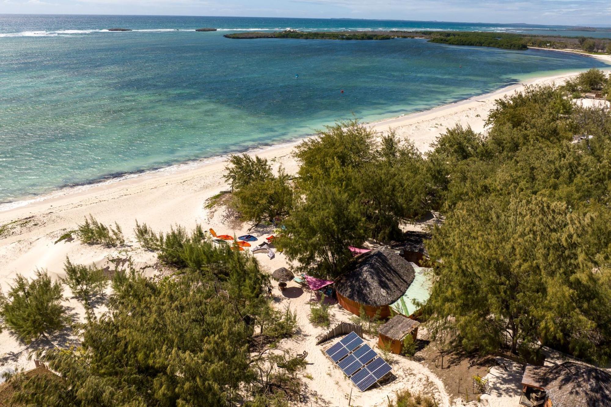 Antsiranana Ocean Lodge Kite & Windsurf מראה חיצוני תמונה