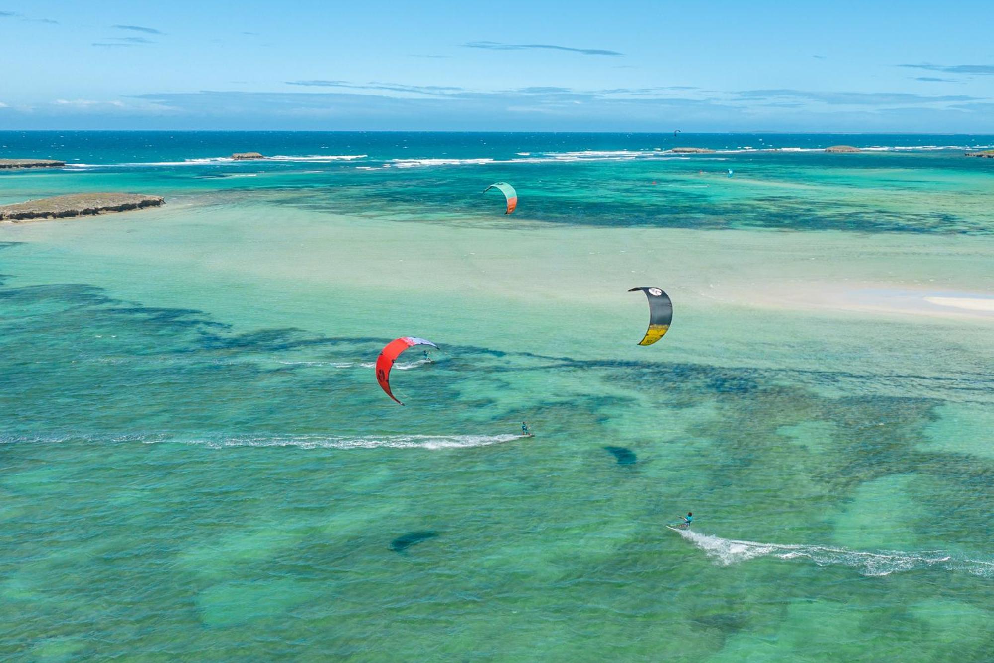 Antsiranana Ocean Lodge Kite & Windsurf מראה חיצוני תמונה